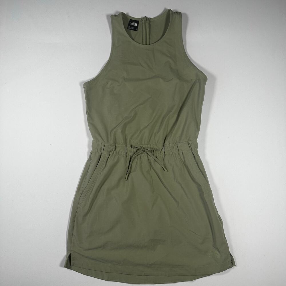 The North Face Never Stop Wearing Adventure Active Dress S